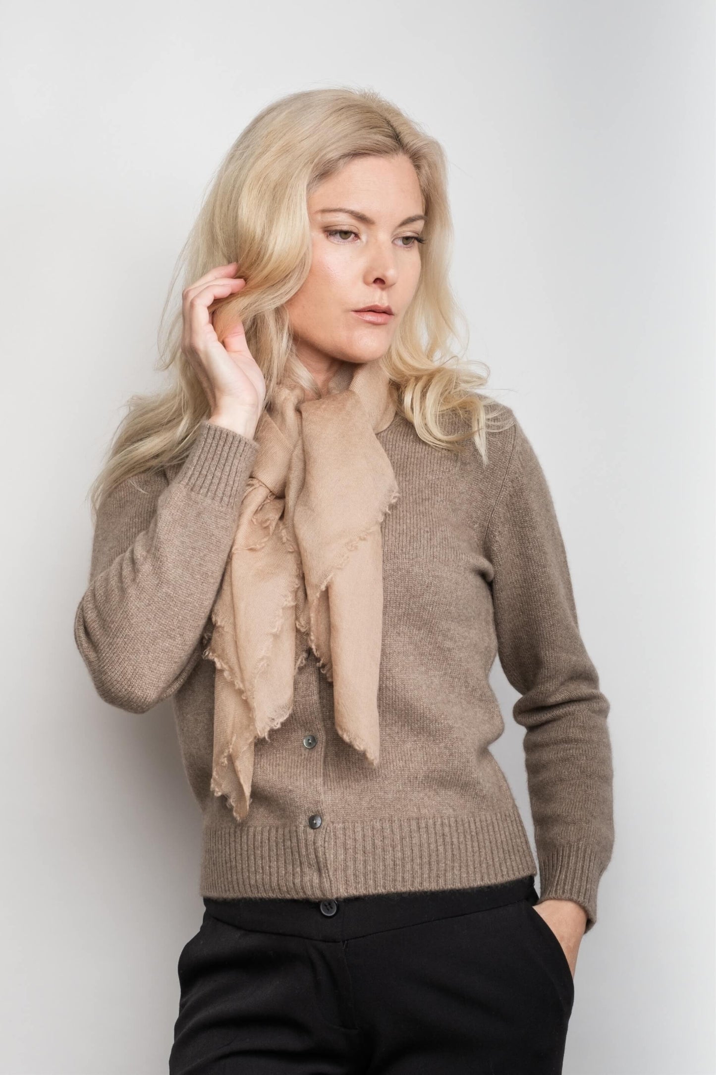 Model in chestnut cashmere cardigan with matching scarf – Love Cashmere NZ