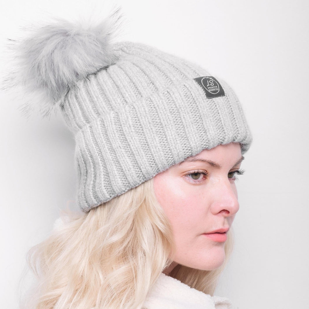 Mulberry Silk-Lined Classic Ribbed Pattern Cashmere Beanie Hat With Removable Pom Pom - Grey