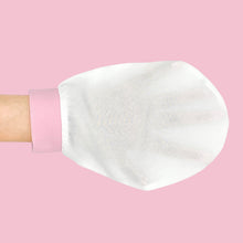Load image into Gallery viewer, 100% Silk Exfoliating Body Glove. TikTok Famous Silk Exfoliating Mitt NZ
