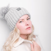 Load image into Gallery viewer, Mulberry Silk-Lined Classic Ribbed Beanie Hat – Cashmere Blend with Removable Pom Pom - Grey