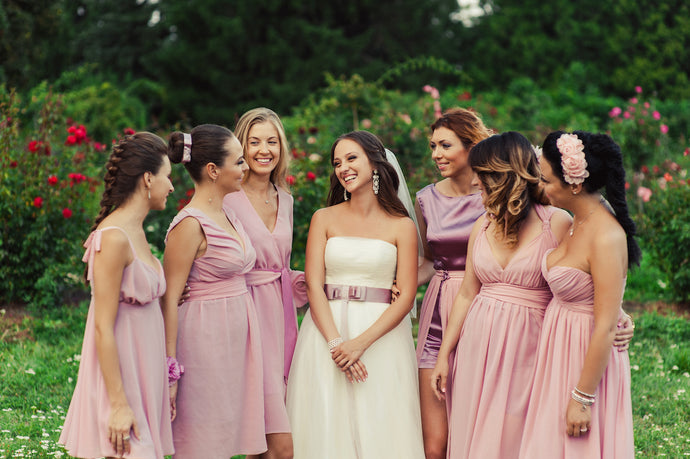 3 Thoughtful Maid of Honor Gifts They’ll Actually Love