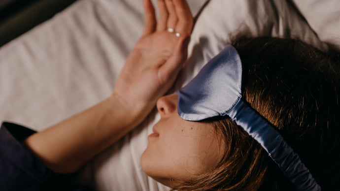 Rethinking Beauty Sleep: The Luxurious Touch of Silk Pillowcases