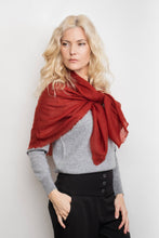 Load image into Gallery viewer, Ultrafine Lightweight Cashmere Scarf - Sangria Red
