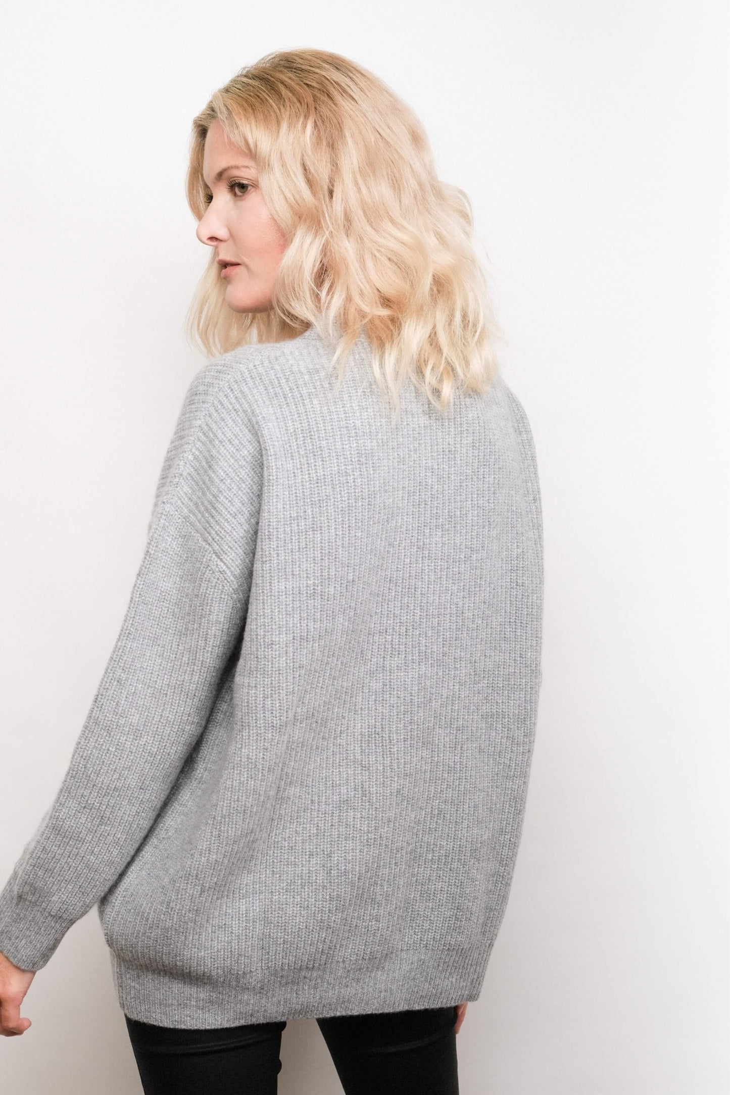 Back view of grey relaxed-fit cashmere cardigan – Love Cashmere NZ
