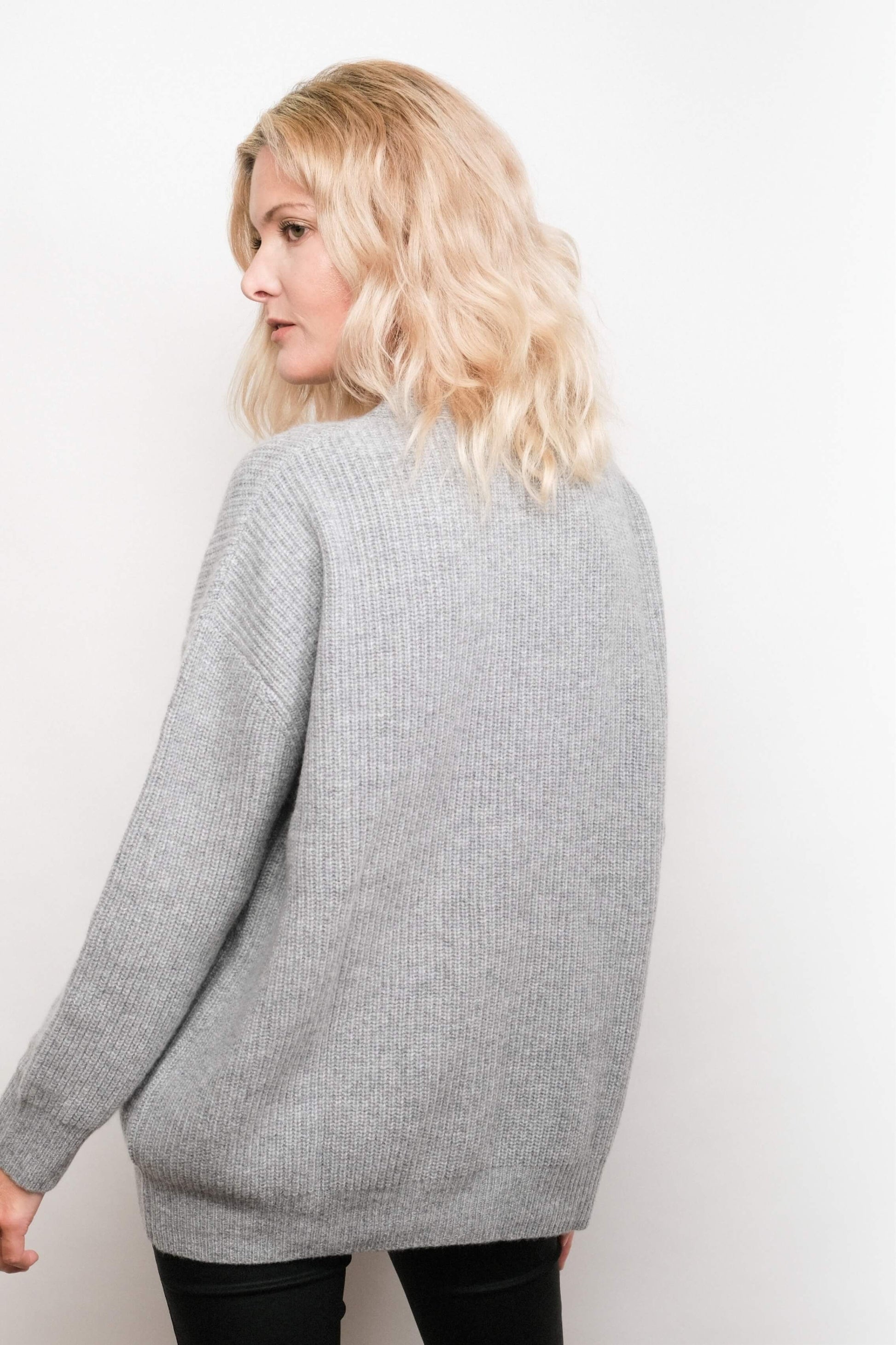 Back view of grey relaxed-fit cashmere cardigan – Love Cashmere NZ