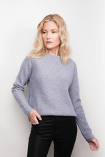 Load image into Gallery viewer, Heritage Fisherman Cashmere Sweater - Grey
