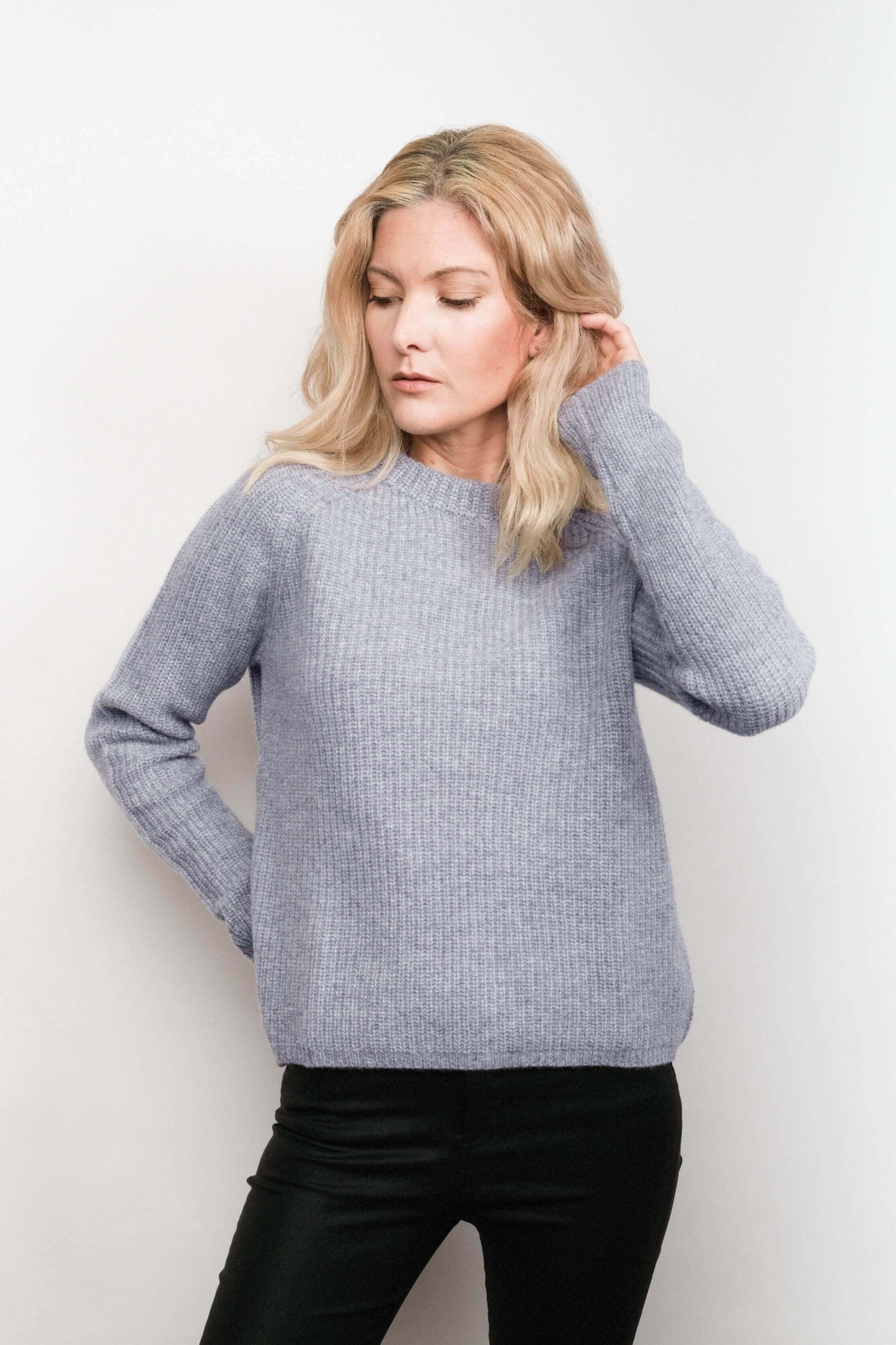 Side view of grey ribbed fisherman cashmere sweater – Love Cashmere NZ