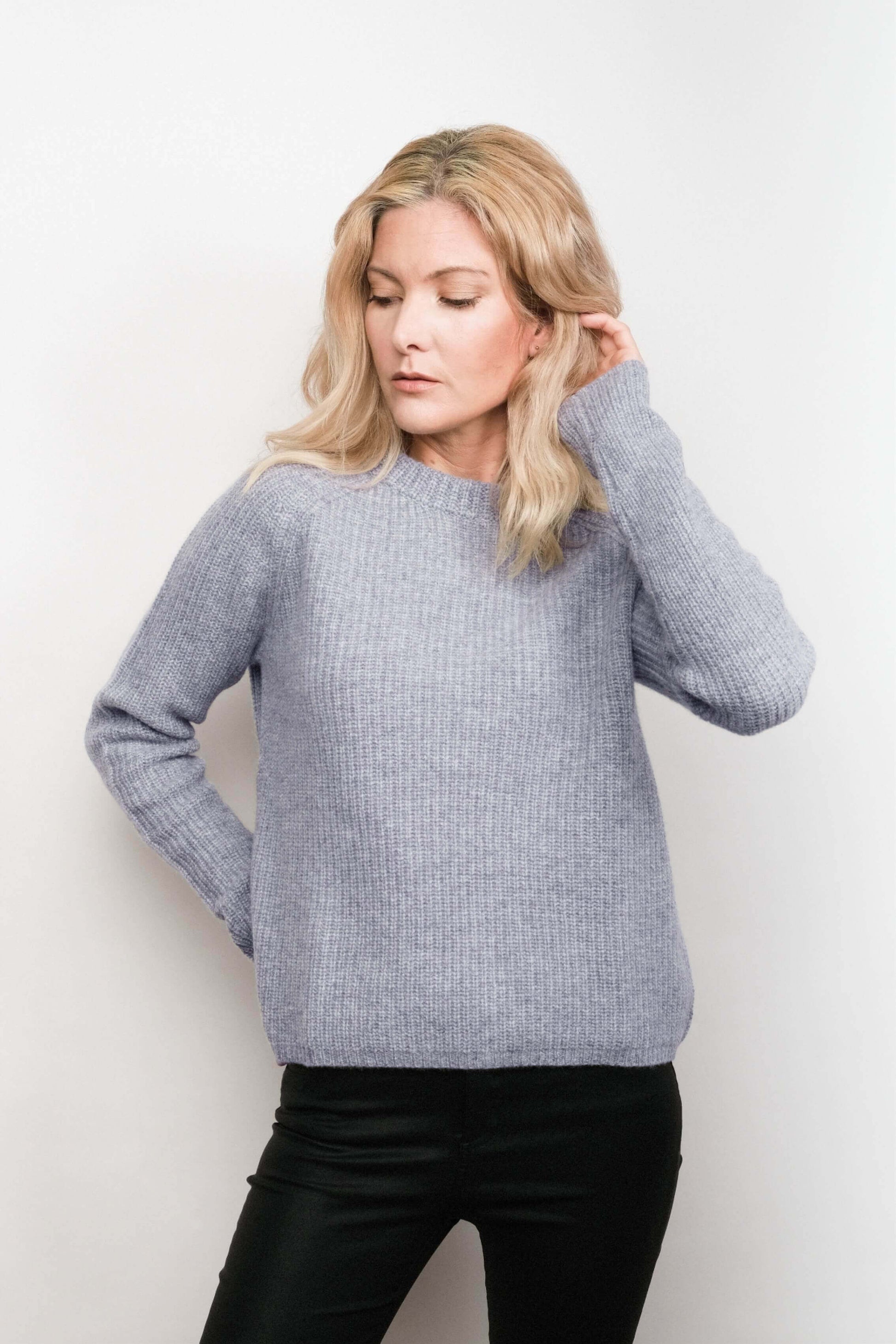 Side view of grey ribbed fisherman cashmere sweater – Love Cashmere NZ