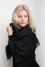 Load image into Gallery viewer, Ultrafine Lightweight Cashmere Scarf - Black
