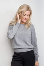 Load image into Gallery viewer, Classic Ribbed Cashmere Crewneck Sweater - Grey
