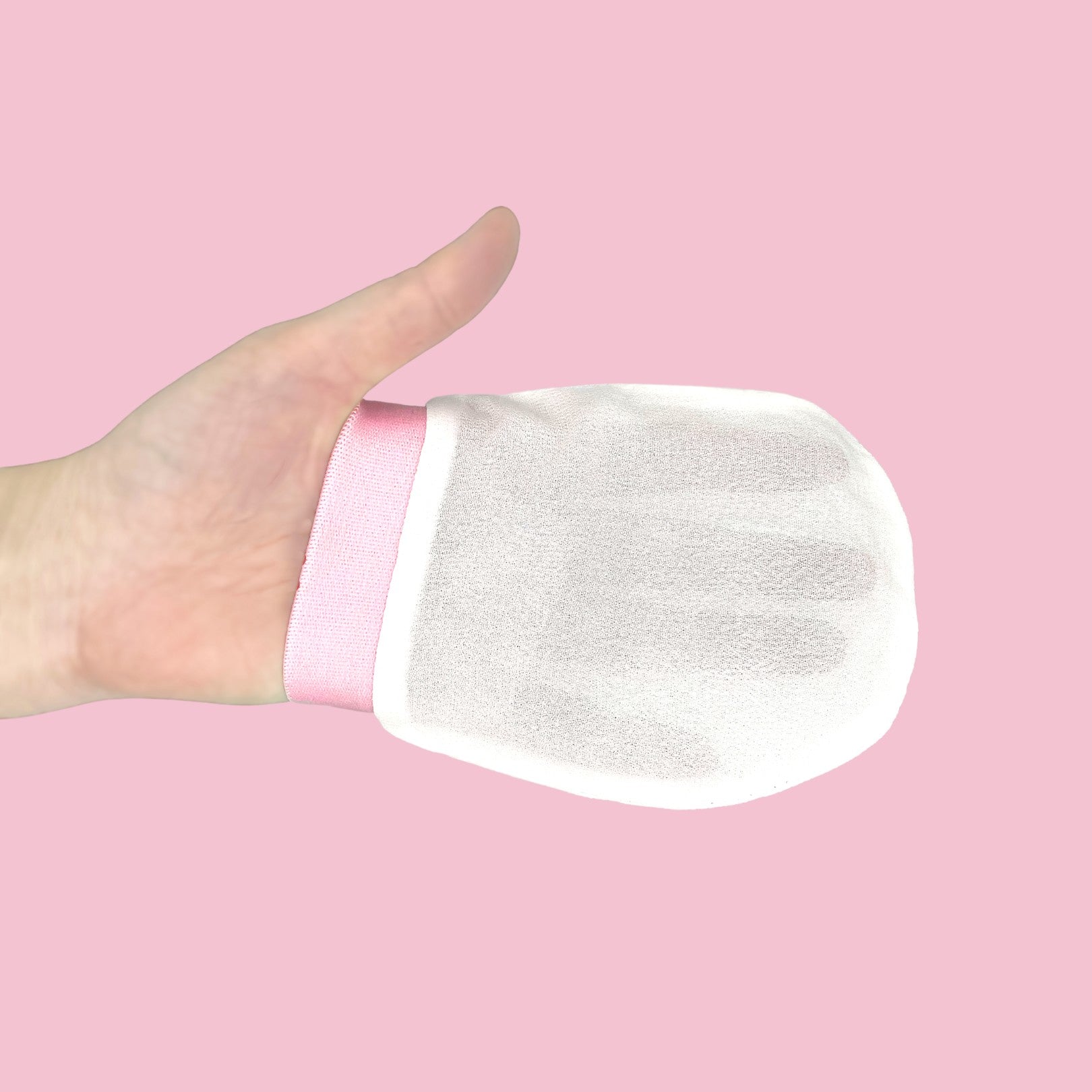 Close-up of silk exfoliating mitt pink cuff and loop – LS Silk NZ