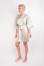 Load image into Gallery viewer, 100% Mulberry Silk Kimono Robe - Champagne
