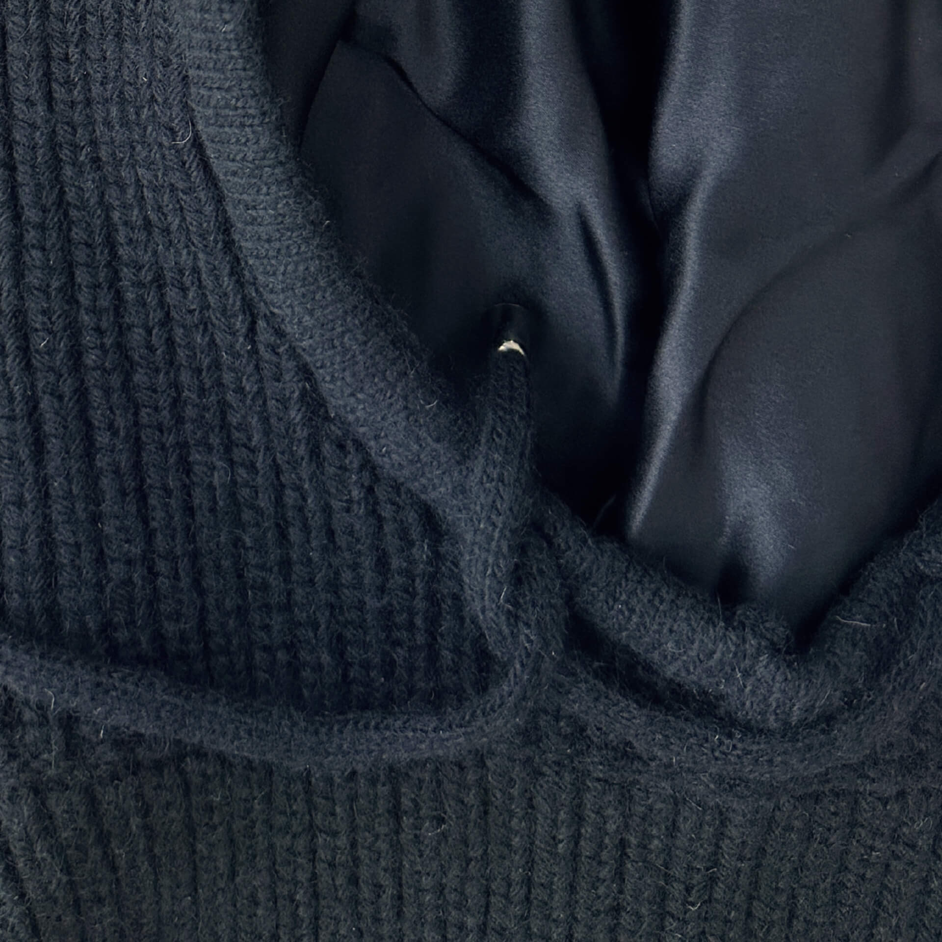 Silk-Lined Ribbed Cashmere Balaclava Detailed Front