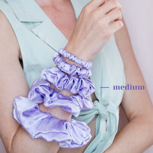 Load image into Gallery viewer, 3 Pack Premium Mulberry Silk Scrunchies - Lavender - Medium - Lovesilk.co.nz
