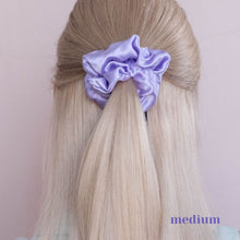 Load image into Gallery viewer, 3 Pack Premium Mulberry Silk Scrunchies - Lavender - Medium - Lovesilk.co.nz
