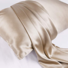 Load image into Gallery viewer, Silk Pillowcase - Champagne Gold - King - LOVESILK NZ
