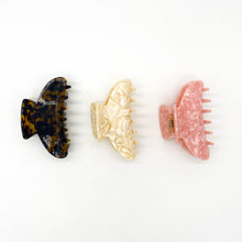 Load image into Gallery viewer, Hair Claw Banana Clips Celluloid Barrettes - Lovesilk.co.nz
